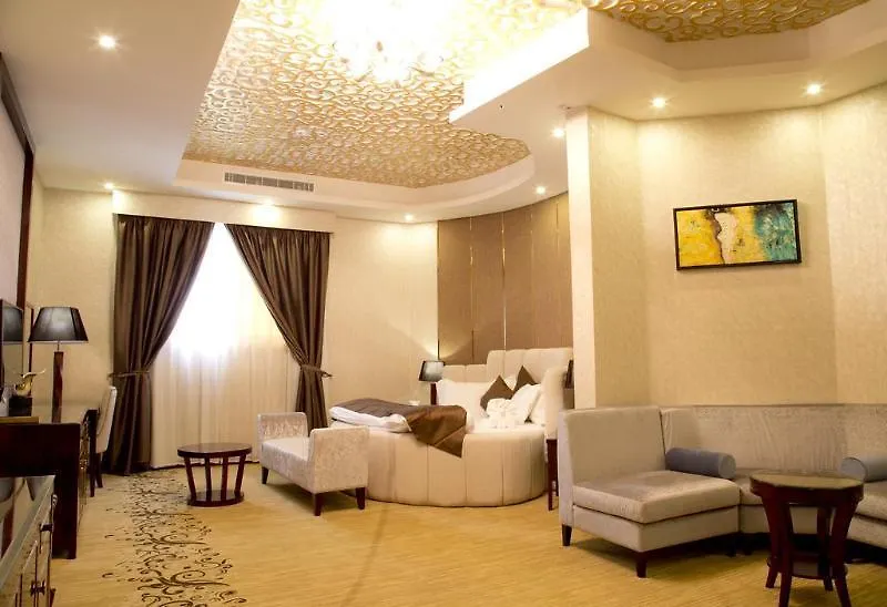 ****  فندق هوليداي الخليج الرياض - Holiday Al Khaleej Hotel Saudi Arabia
